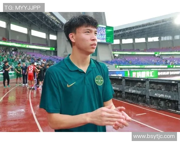 18岁王钰栋崭露头角成亚足联身价新星中国足球未来可期 18岁王钰栋崭露头角成亚足联身价新星中国足球未来可期