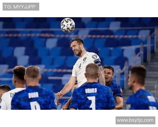 斯洛伐克与斯洛文尼的精彩对决揭示两国足球实力的较量与发展 斯洛伐克与斯洛文尼的精彩对决揭示两国足球实力的较量与发展